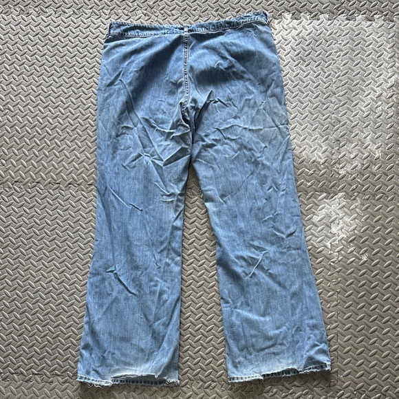 Long Elegant Legs Light Blue Denim Jeans - Picture 4 of 5